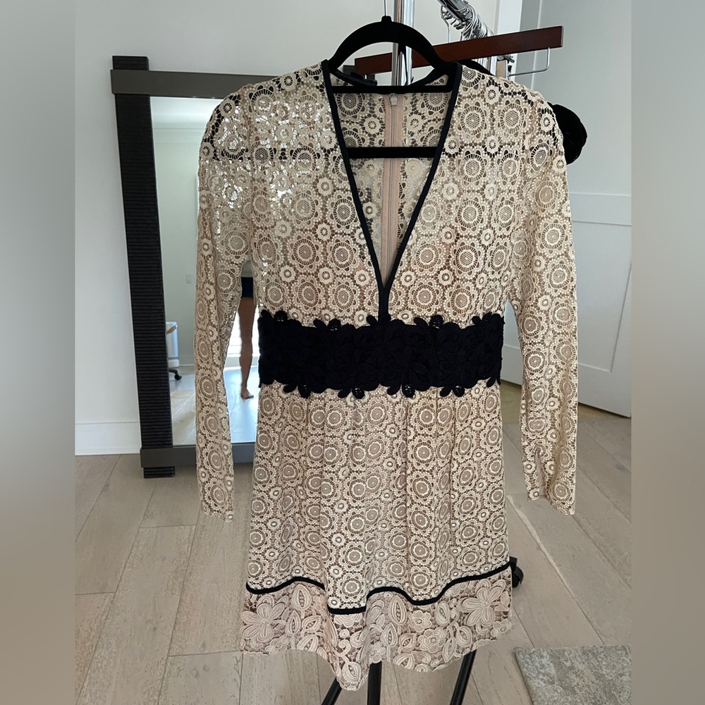 NWT - Burberry dress size 6